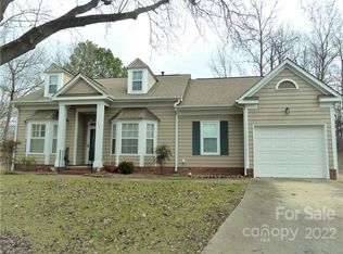 3234 Twin Falls Ln, Matthews, NC 28105