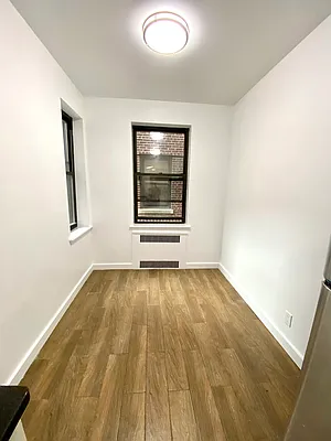 Rented by LRGNY Group, Inc. | media 25