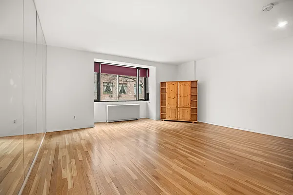 Rented by Compass | media 9