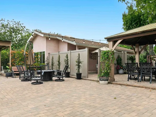 16577 Knollwood Dr, Granada Hills, CA