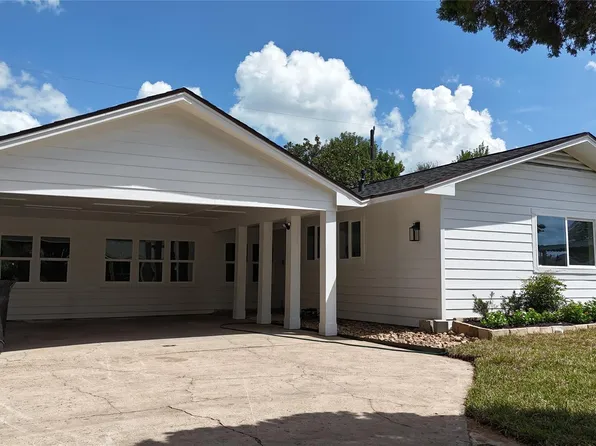 5007 Edfield St, Houston, TX 77033