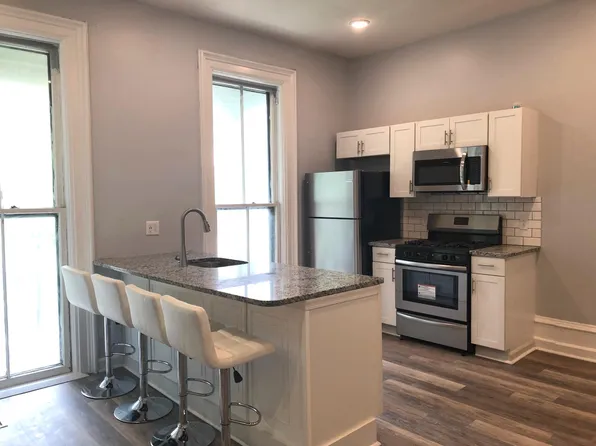 214 Green St APT 1, Syracuse, NY 13203