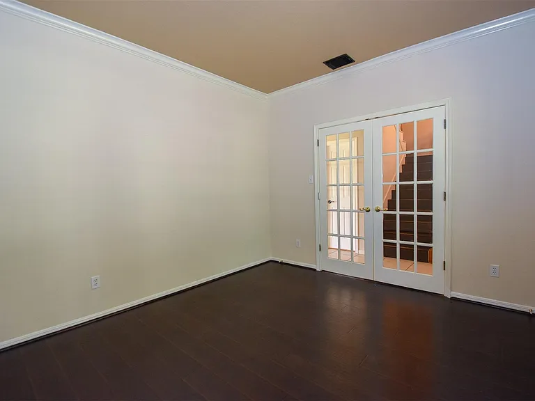 314 Spencers Glen Dr — Photo 8