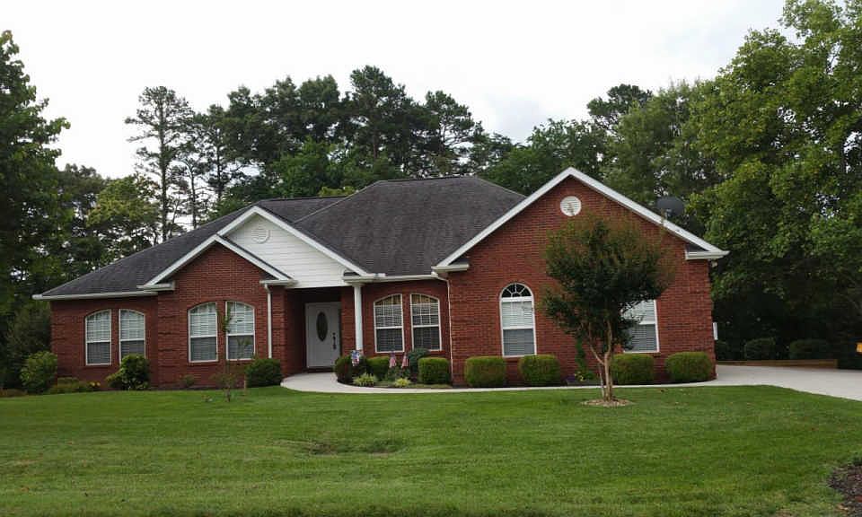1st image of 3228 Whispering Oaks Dr