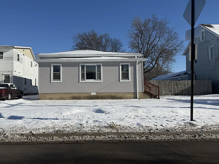 1116 Chestnut St — Photo 1