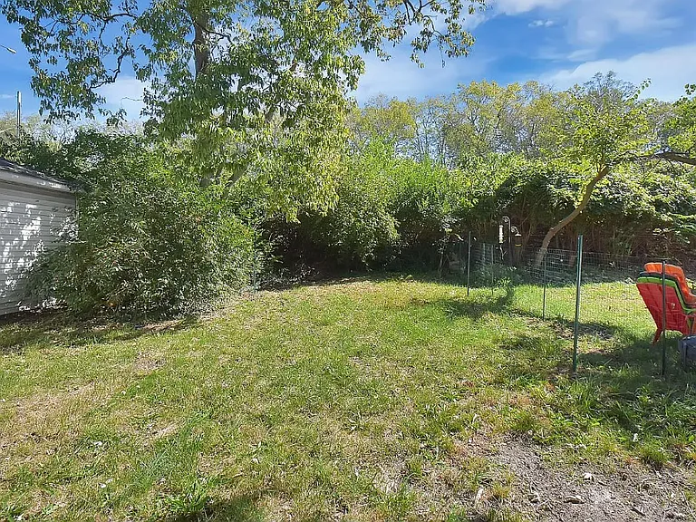 6148 Cedar Ave — Photo 22
