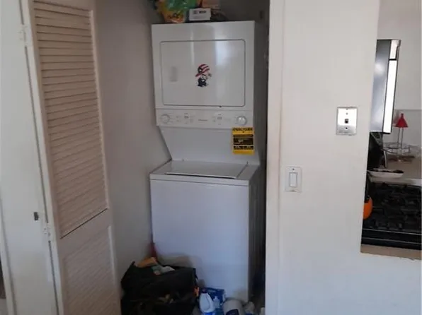 4050 Nostrand Avenue image 4 of 8