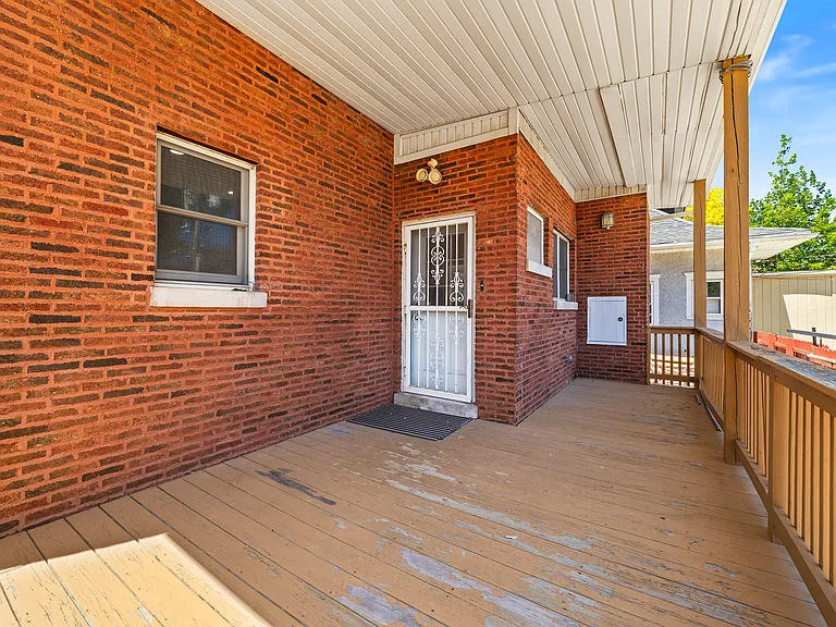 4911 N Bernard St — Photo 24