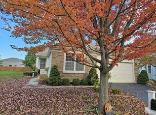 21102 Lily Lake Ct, Crest Hill, IL 60403