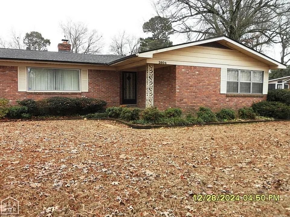 1st image of 2604 Normandy Dr