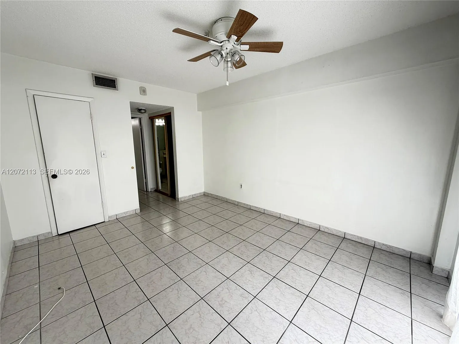 The Isles Condo — Photo 3