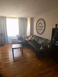 Rented by Roberto Guilbet, LREB