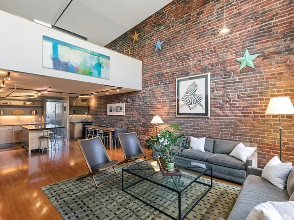 701 Minnesota St APT 227, San Francisco, CA 94107