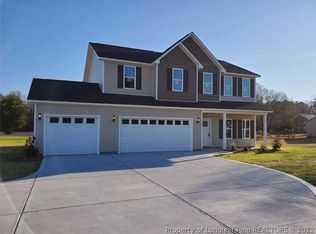 2867 Chicken Foot Rd, Hope Mills, NC 28348