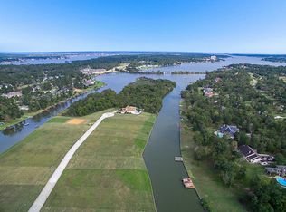 11533 Renaissance Dr, Montgomery, TX 77356