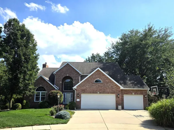 5434 W Stonebridge Ct, Peoria, IL 61615