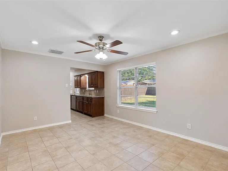 614 Cambridge Dr — Photo 19