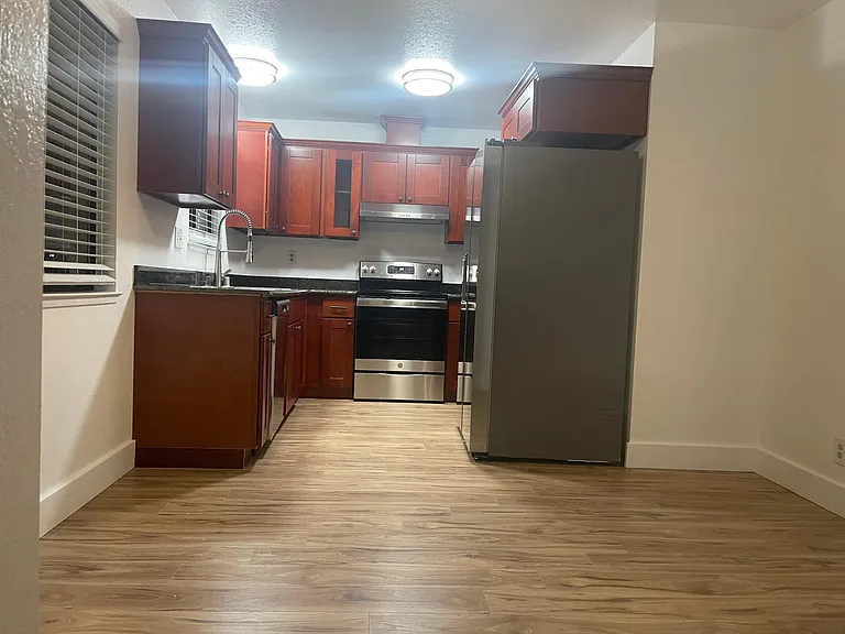 215 Hillcrest Ave #1 — Photo 26
