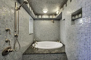 Sold by Bold New York