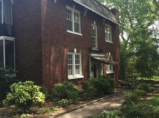 2137 Sharon Rd APT 3, Charlotte, NC 28207