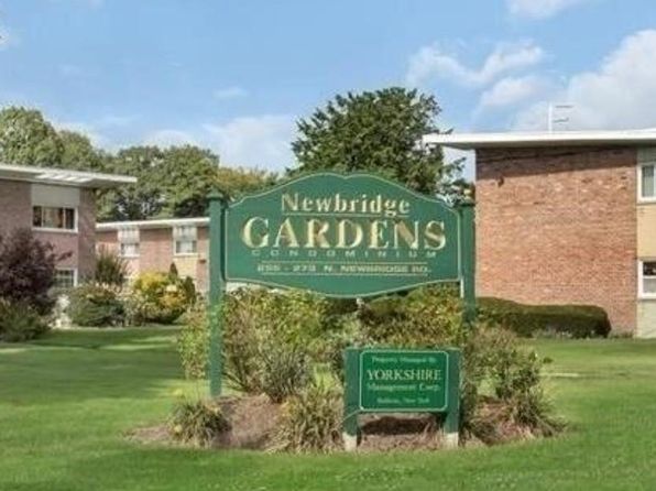 269 Nth Newbridge Road #C1, Levittown, NY 11756