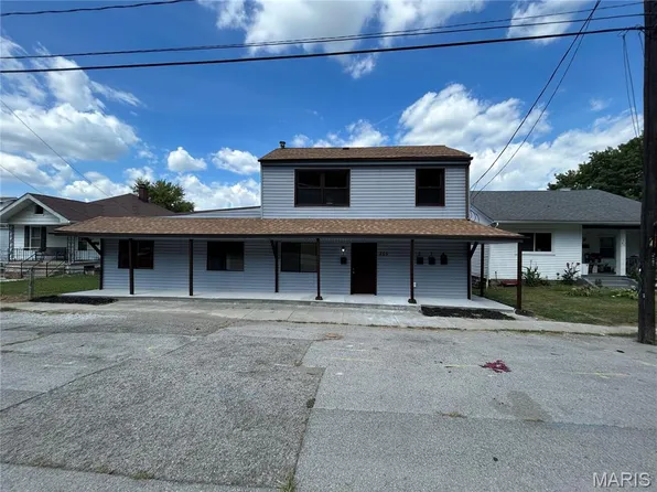 205 S Main St, Caseyville, IL 62232