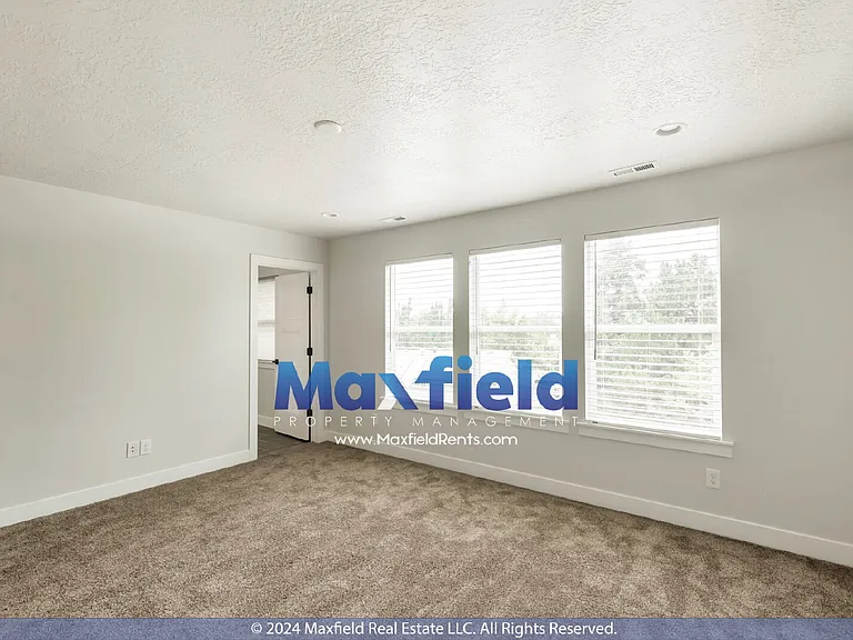 315 N Tidwell St — Photo 22