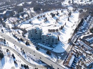 399 Royal Orchard Blvd #516, Markham, ON L3T 3C9