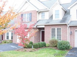 13 Forest Ln, Staunton, VA 24401