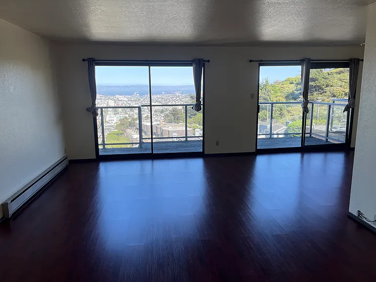 11 High St #102 — Photo 2