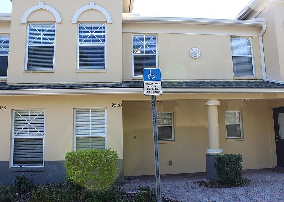1st image of 9520 Charlesberg Dr