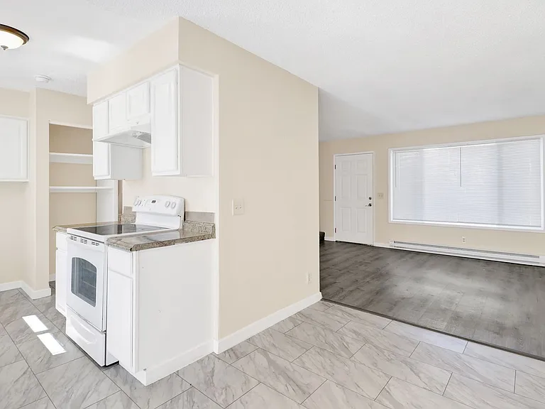 1418 Harris Ave — Photo 13