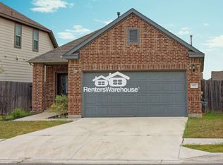 907 Eves Necklace Dr, Buda, TX 78610