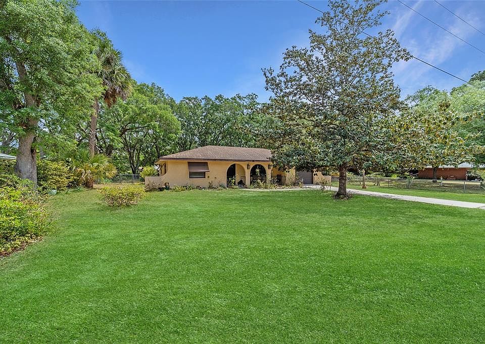 1st image of 16405 SE 90TH COURT