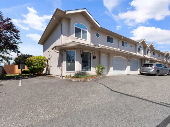 9486 Woodbine St #12, Chilliwack, BC V2P 5S4