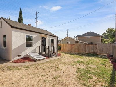 536 E Locust St #1/2, Lodi, CA, 95240