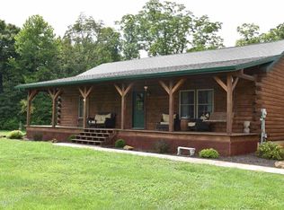 5815 Three Oaks Ln, Spencer, IN 47460