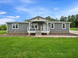 1049 Caps Rdg, Dickson, TN 37055