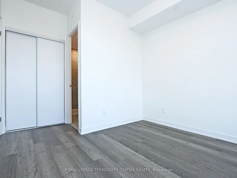 2 David Eyer Rd #923 — Photo 21