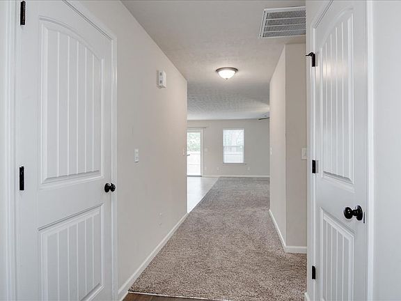 3rd image of 685 Fox Haven Drive