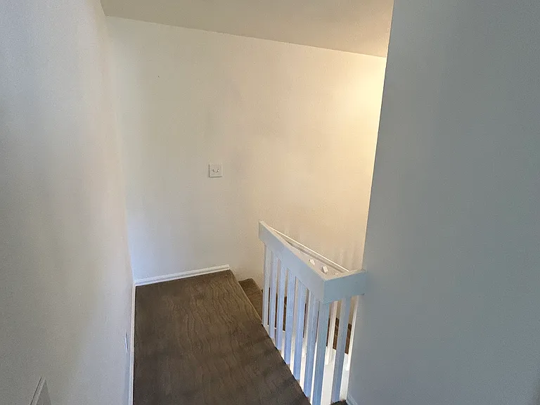 213 S Court St #B — Photo 5