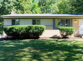 2242 Stellar St, Ann Arbor, MI 48105