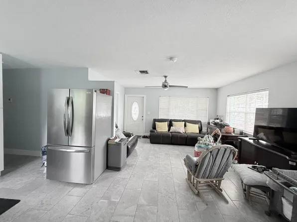 320 W 29th Street, Riviera Beach, FL 33404