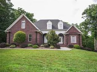 1041 Shawnee Trl, China Grove, NC 28023