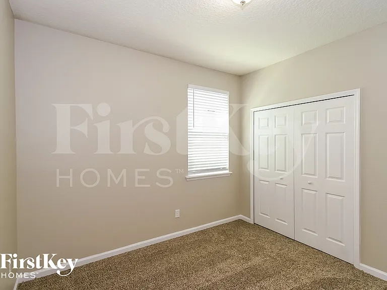 11990 Alexandra Dr — Photo 13