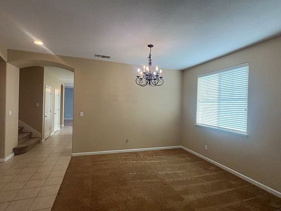 4th image of 6598 Aggies Ct
