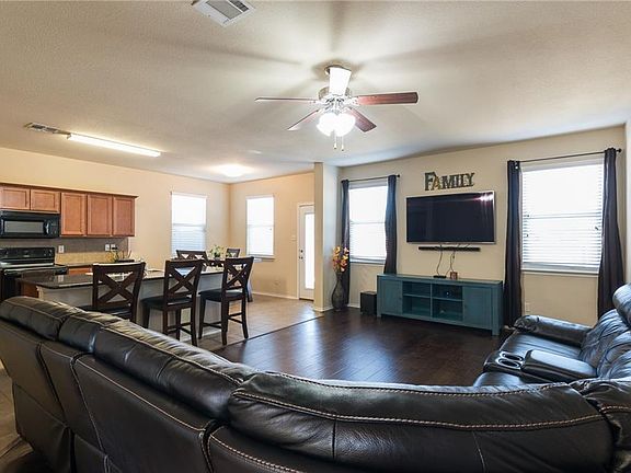 4th image of 1208 Koto Wood Dr