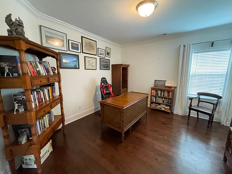 1351 Ogelthorp Dr NW — Photo 30