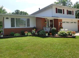 1106 W Wisconsin St, Glenwood, IL