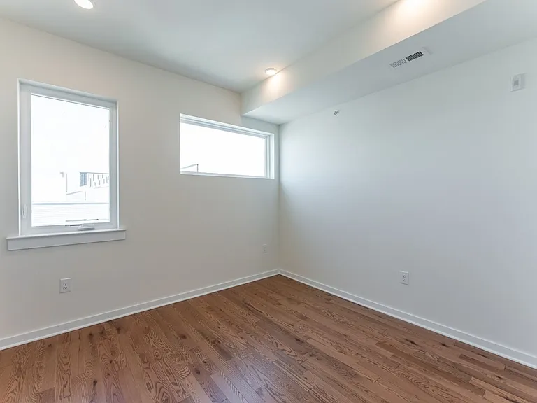 N5 Flats — Photo 15